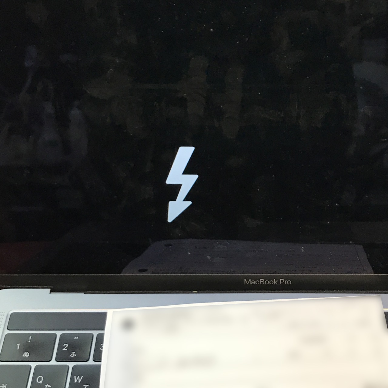 TIPS】MacBook Pro (13-inch, 2019, Four Thunderbolt 3 ports