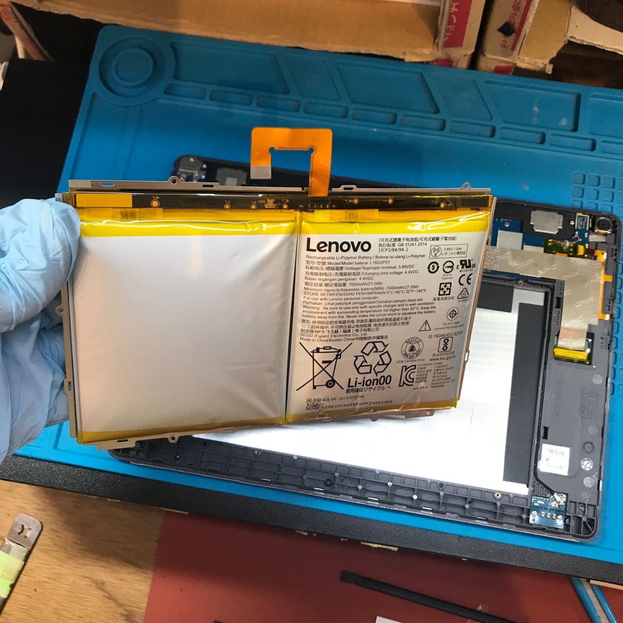 Lenovo TB-X605LC バッテリー膨張 交換修理