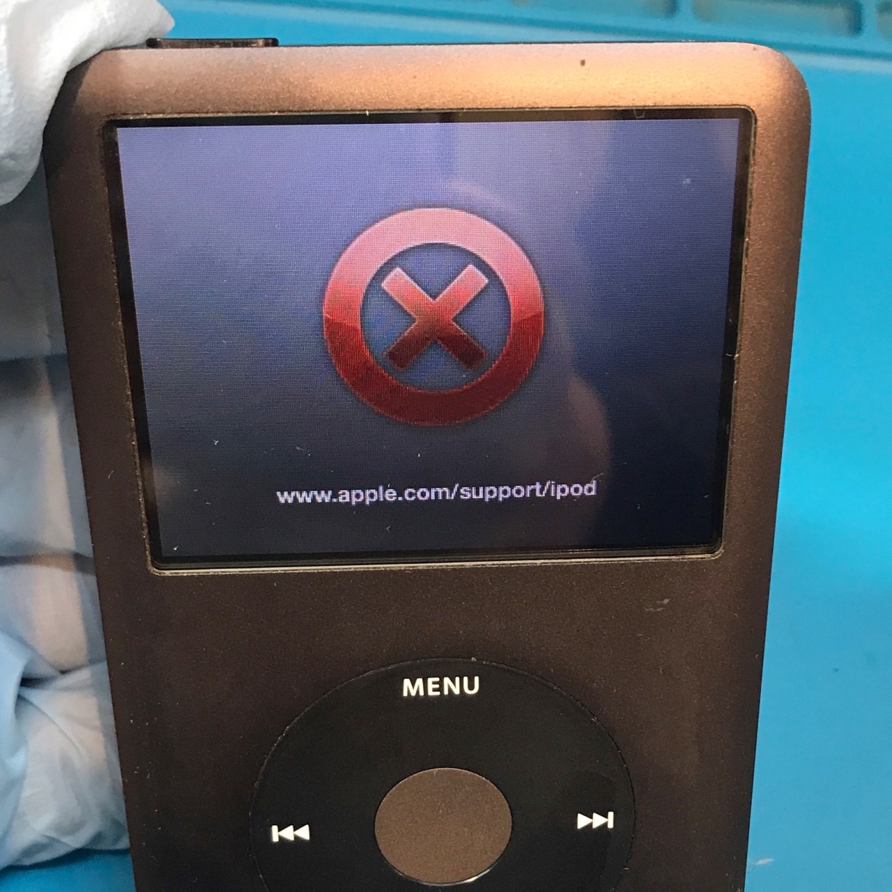 iPod Classic 3台 充電不良 iTunes接続不良 赤い マーク表示